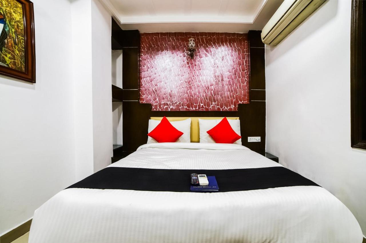 Capital O 6408 Hotel Delhi Heart New Delhi Exteriör bild