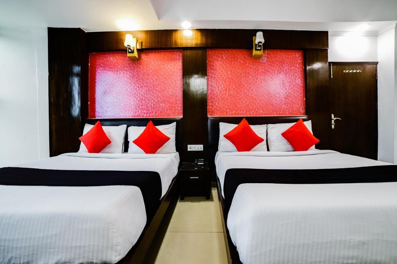 Capital O 6408 Hotel Delhi Heart New Delhi Exteriör bild